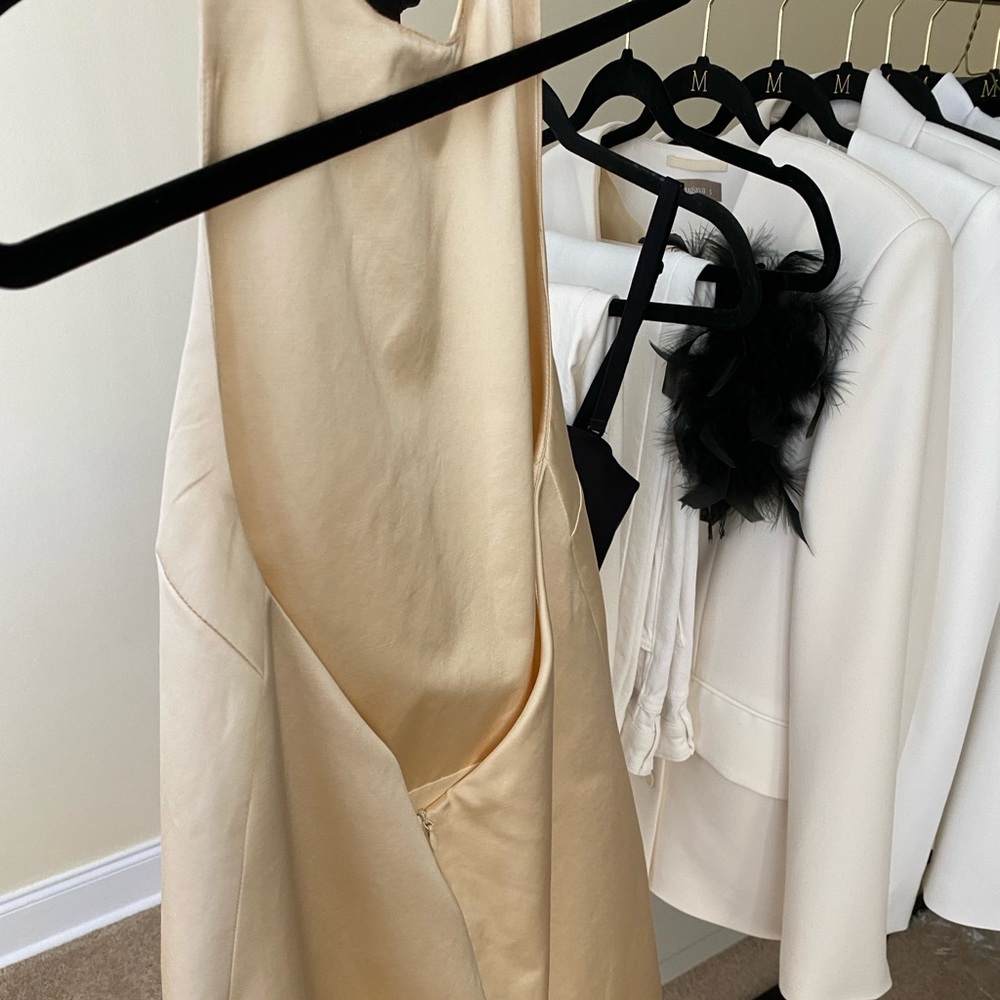 Zara satin ivory dress with open back, size XS. - Picture 6 of 7